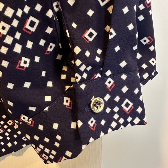 SPLASH Geometric Patterned Blouse - Picture 5 of 5